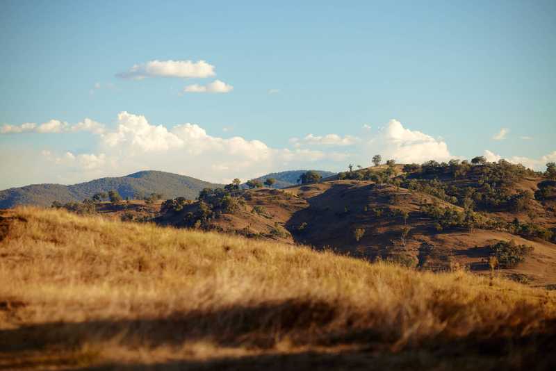 image of rolling hills across Thurgoona for proposed residential subdivision
