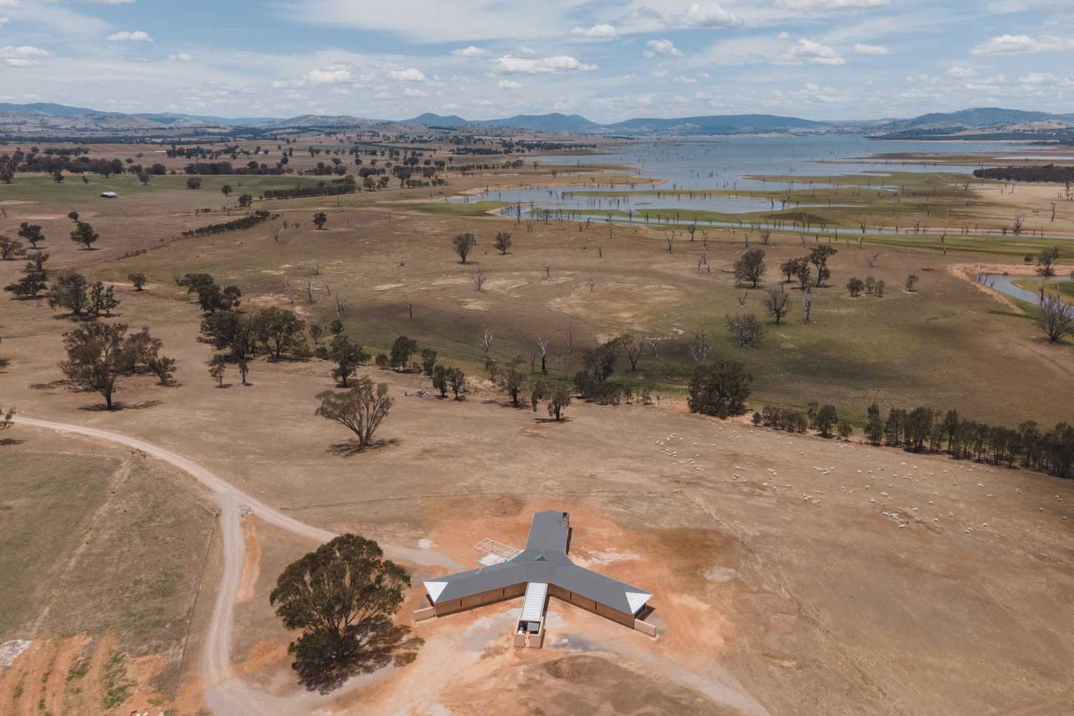 An aerial view of Table Top House captured by Threefold Studio, NSW